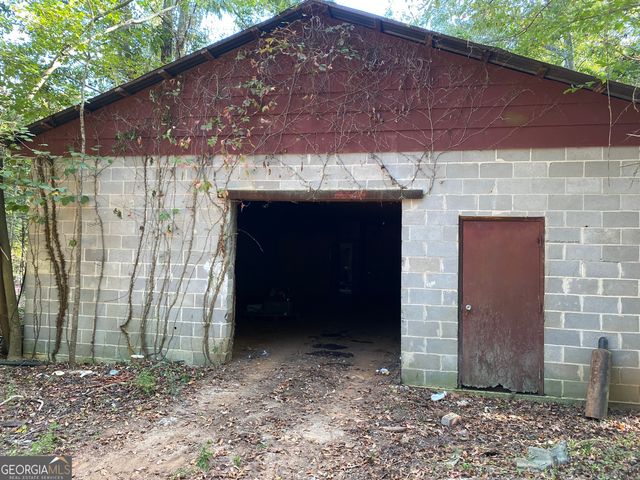 299 South L Street, Pine Mountain Valley, GA 31823