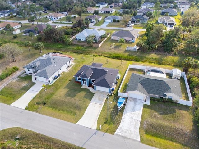 2405 VANCOUVER LANE, North Port, FL 34286