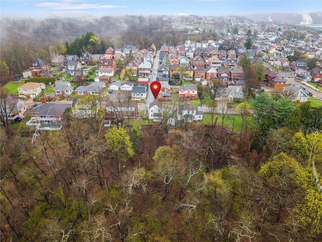 1107 Constitution Street, Tarentum, PA 15084