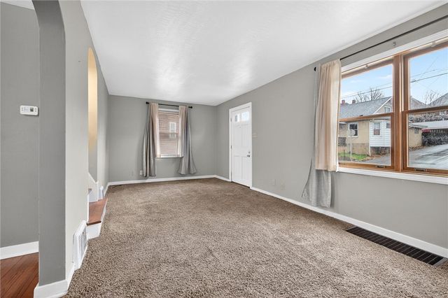 1107 Constitution Street, Tarentum, PA 15084