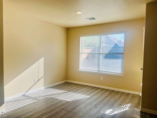 19422 Remington Wick Drive, Houston, TX 77073