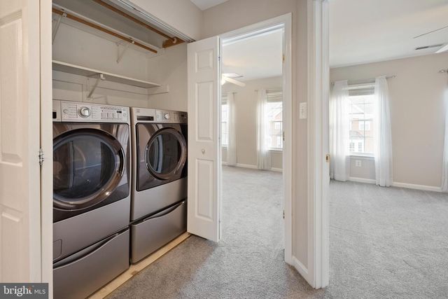 5722 GOVERNORS POND CIR, Alexandria, VA 22310