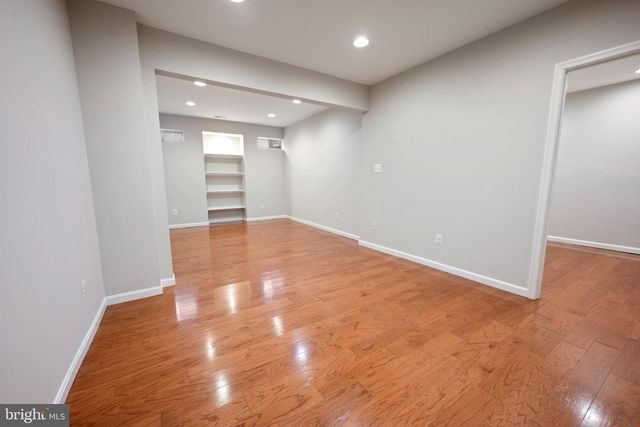 5722 GOVERNORS POND CIR, Alexandria, VA 22310