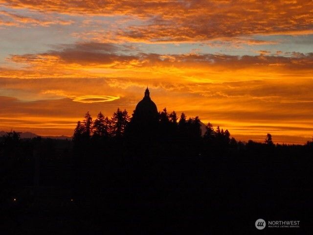 1205 11th Court SW, Olympia, WA 98502