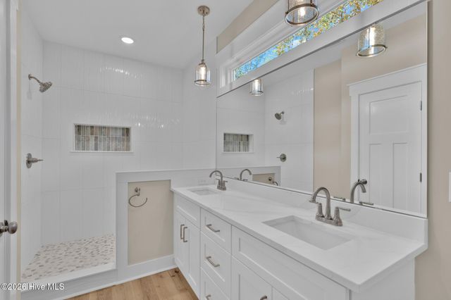 225 NE 75th Street, Oak Island, NC 28465