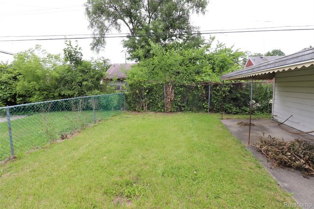 16772 Ferguson Street, Detroit, MI 48235