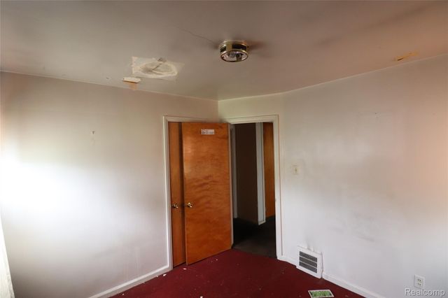 16772 Ferguson Street, Detroit, MI 48235