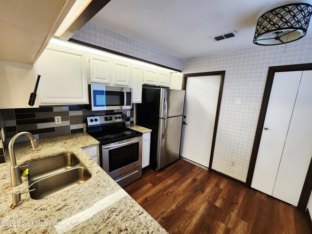 4655 TREVI Drive, Jacksonville, FL 32257