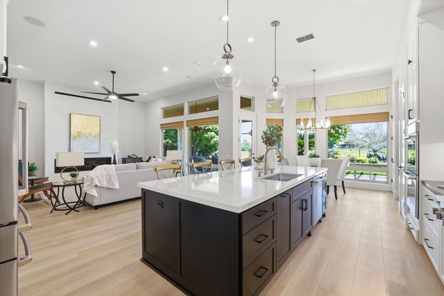 1663 Barn Valley Ln, Lincoln, CA 95648