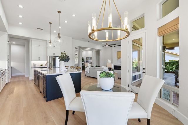 1663 Barn Valley Ln, Lincoln, CA 95648