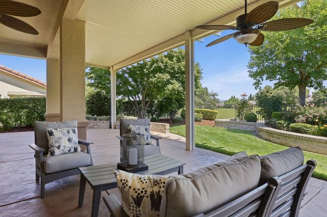 1663 Barn Valley Ln, Lincoln, CA 95648