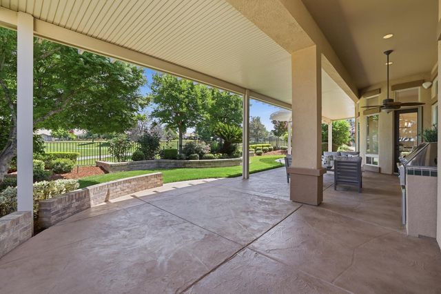 1663 Barn Valley Ln, Lincoln, CA 95648