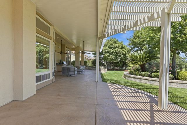 1663 Barn Valley Ln, Lincoln, CA 95648