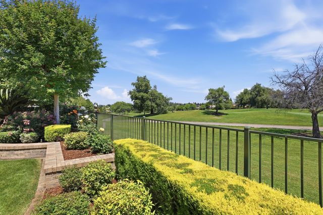 1663 Barn Valley Ln, Lincoln, CA 95648