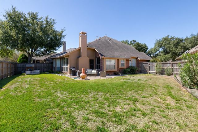 723 Avery Drive, Sugar Land, TX 77479