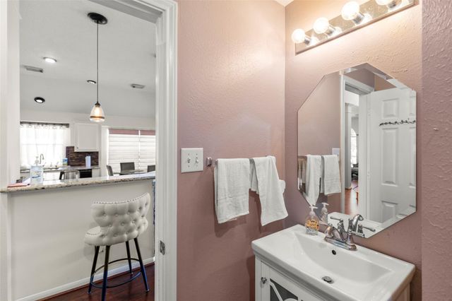 723 Avery Drive, Sugar Land, TX 77479