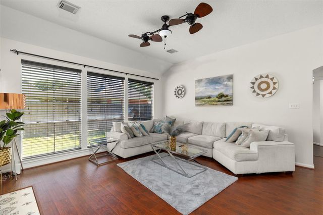 723 Avery Drive, Sugar Land, TX 77479