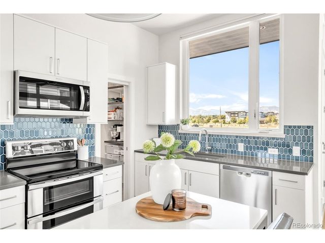 928 Cimarron Dr C, Lafayette, CO 80026