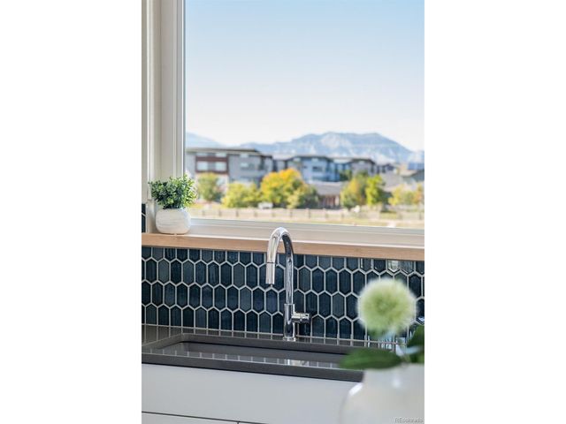 928 Cimarron Dr C, Lafayette, CO 80026