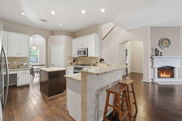 19111 Camden Woods Court, Tomball, TX 77377