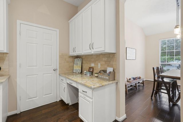 19111 Camden Woods Court, Tomball, TX 77377