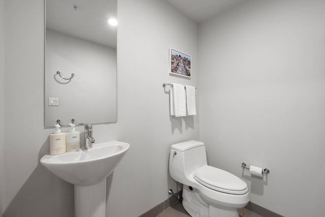 110 Stuart Street 26J, Boston, MA 02116