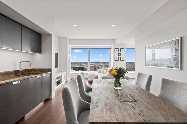 110 Stuart Street 26J, Boston, MA 02116