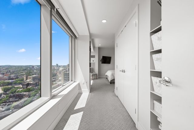 110 Stuart Street 26J, Boston, MA 02116
