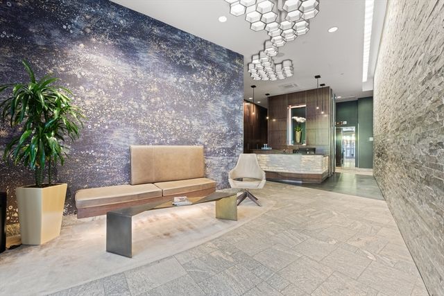 110 Stuart Street 26J, Boston, MA 02116