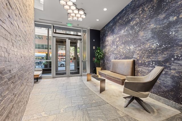 110 Stuart Street 26J, Boston, MA 02116