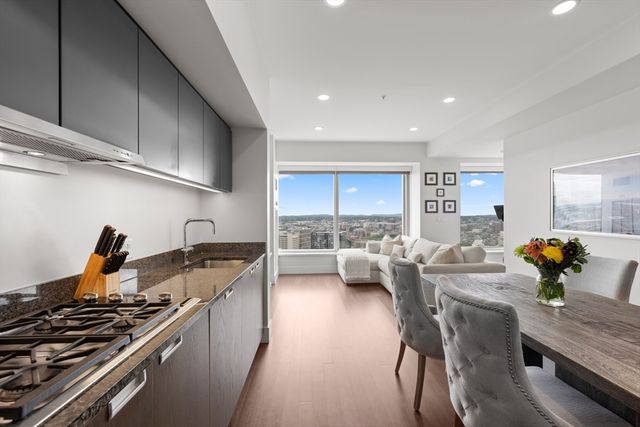 110 Stuart Street 26J, Boston, MA 02116
