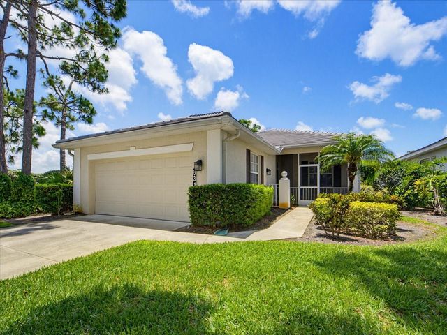 831 CHALMERS DRIVE 831, Venice, FL 34293