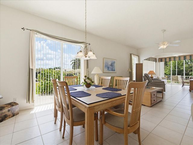 831 CHALMERS DRIVE 831, Venice, FL 34293
