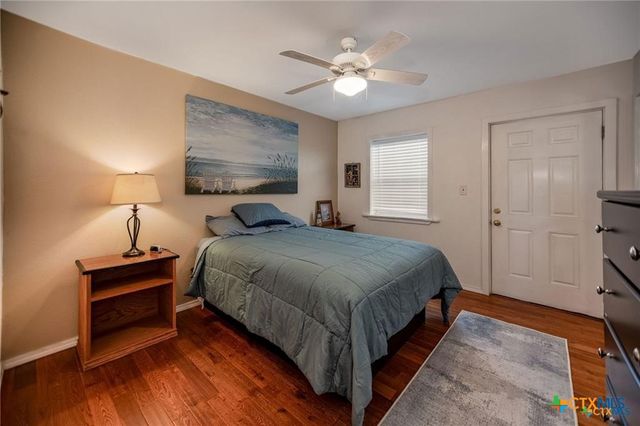 19 Dewberry Lane, Seadrift, TX 77983