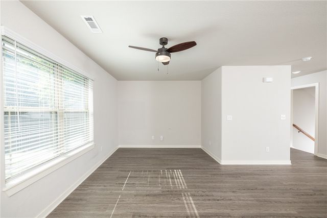 1975 Bourbon Drive, Fayetteville, AR 72703
