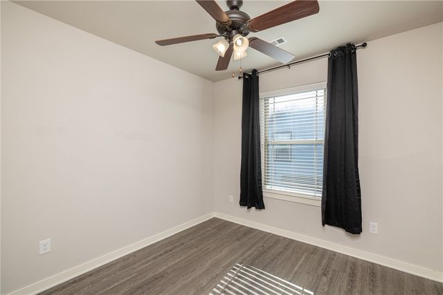 1975 Bourbon Drive, Fayetteville, AR 72703