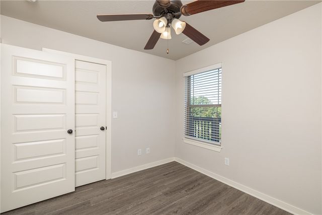 1975 Bourbon Drive, Fayetteville, AR 72703