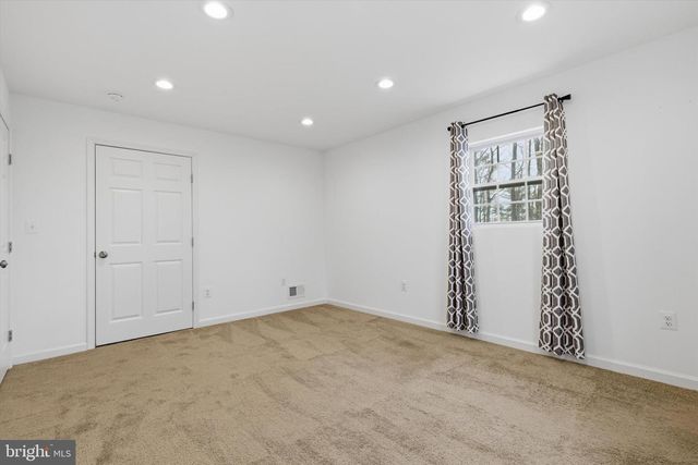 7428 HAWKINS DR, Hanover, MD 21076