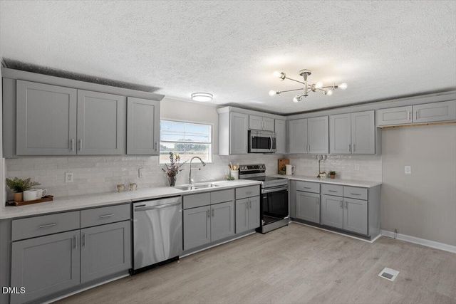 381 Woodland Church Road, Dudley, NC 28333