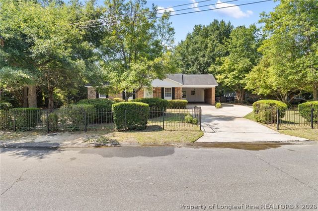 309 Kenwood Drive, Fayetteville, NC 28311