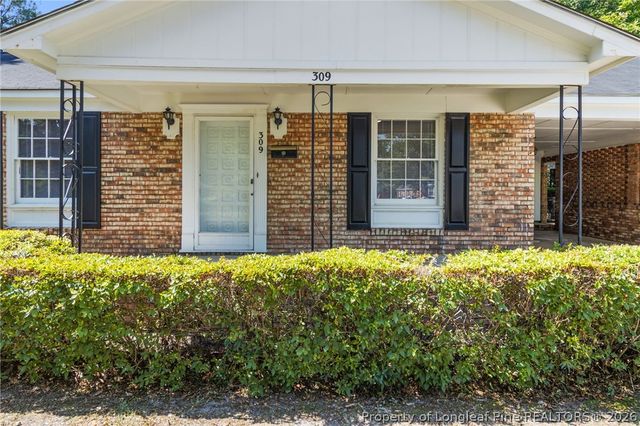 309 Kenwood Drive, Fayetteville, NC 28311