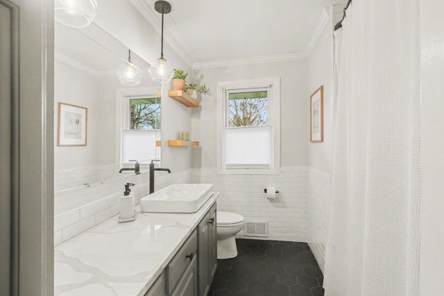 762 Larkwood Drive, Holland, MI 49423