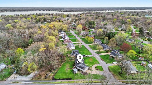 762 Larkwood Drive, Holland, MI 49423