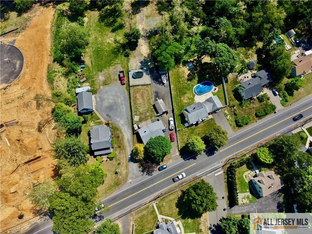 880 Old Bridge Turnpike, East Brunswick, NJ 08816