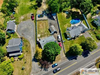 880 Old Bridge Turnpike, East Brunswick, NJ 08816