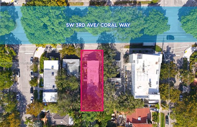 2825 SW 3rd Avenue, Miami, FL 33129