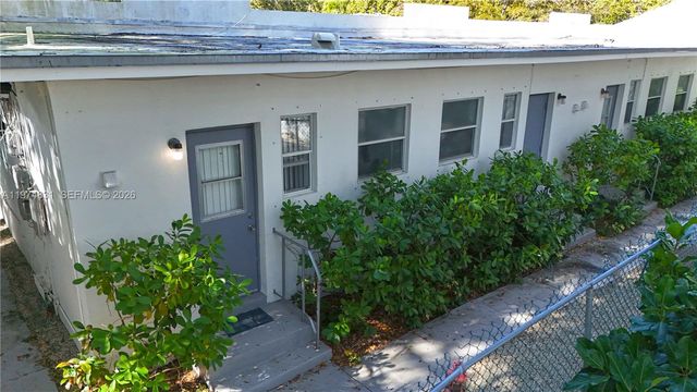 2825 SW 3rd Avenue, Miami, FL 33129