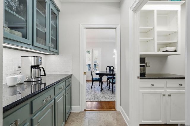 2806 Dakin Ave, Baton Rouge, LA 70820