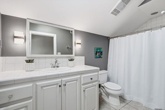 2806 Dakin Ave, Baton Rouge, LA 70820