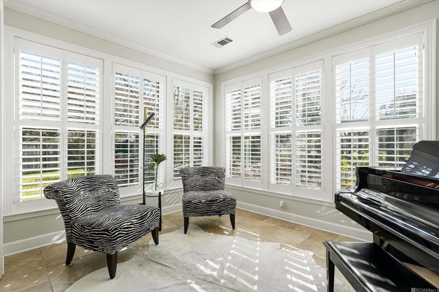 2806 Dakin Ave, Baton Rouge, LA 70820